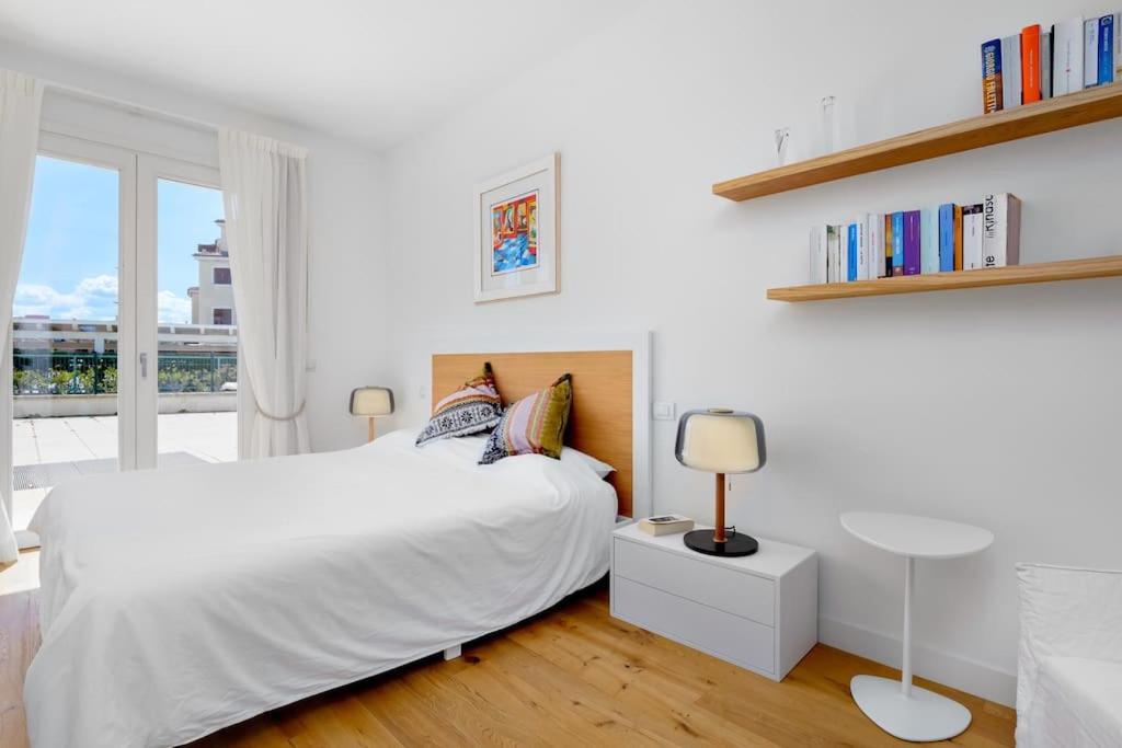 Luxury Apartment